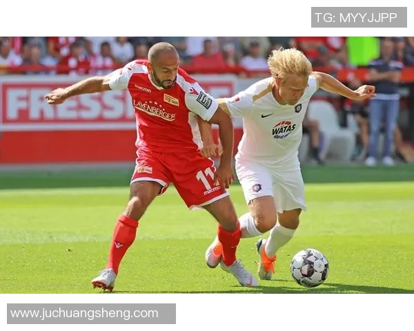 沙尔克04连败争议不断,德甲赛场陷入困境