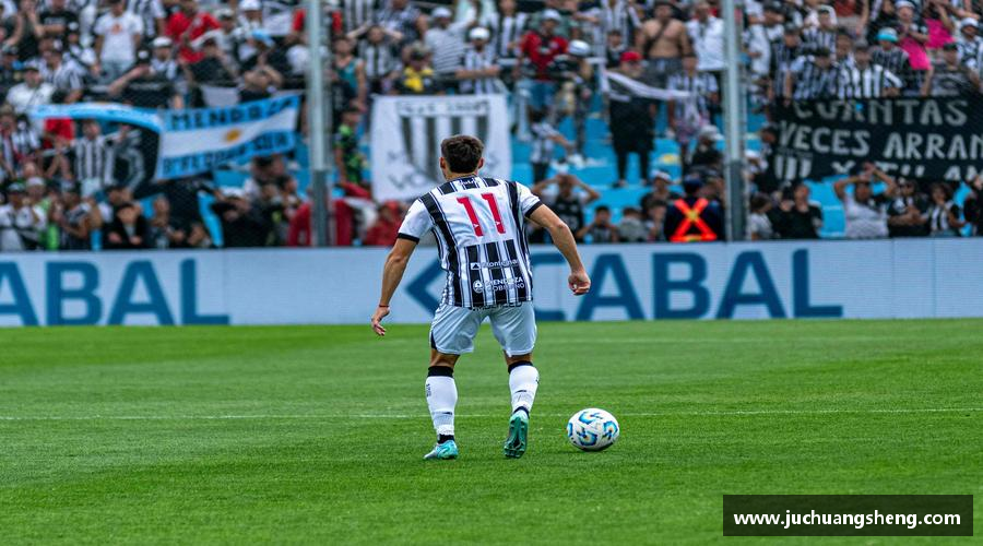 激情点燃，引爆荣耀！